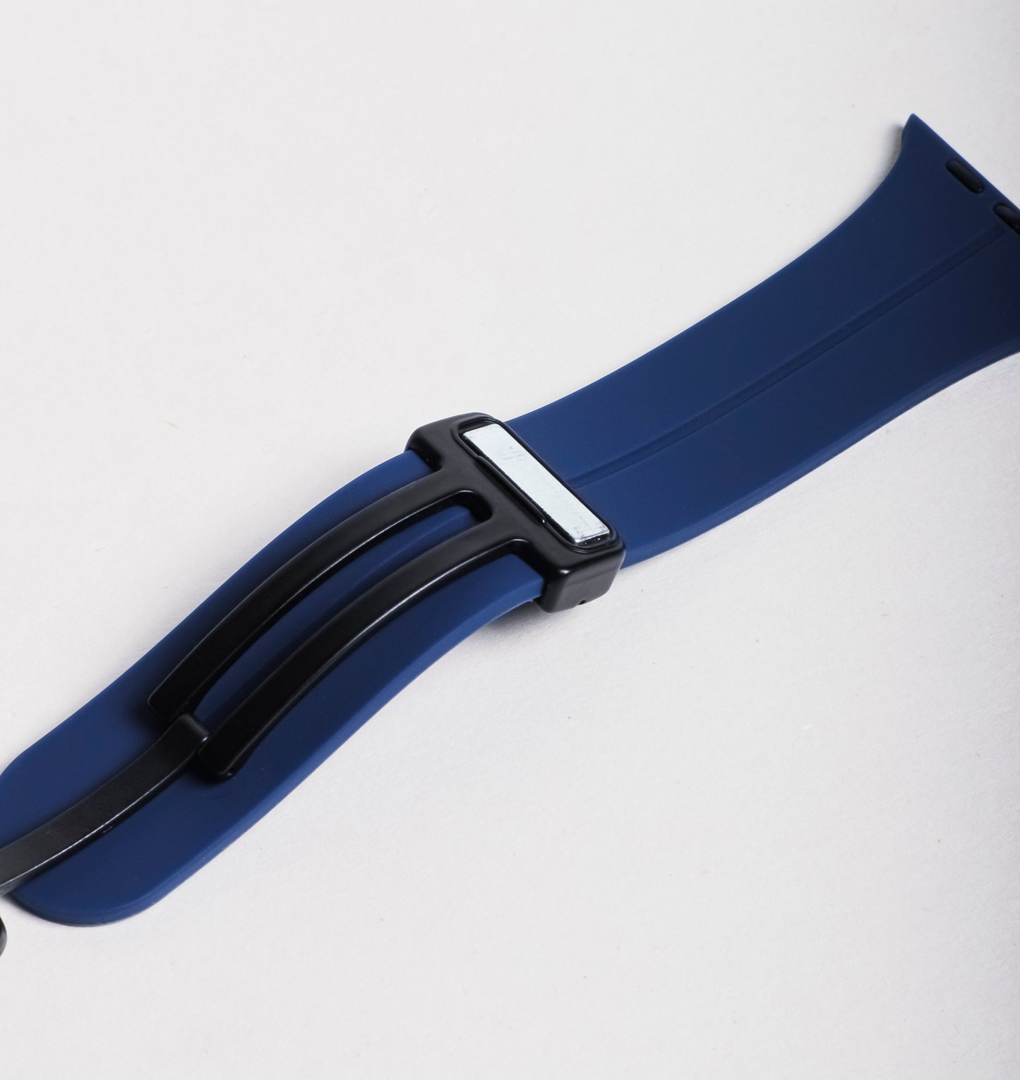 Magnetic Buckle Silicone Strap